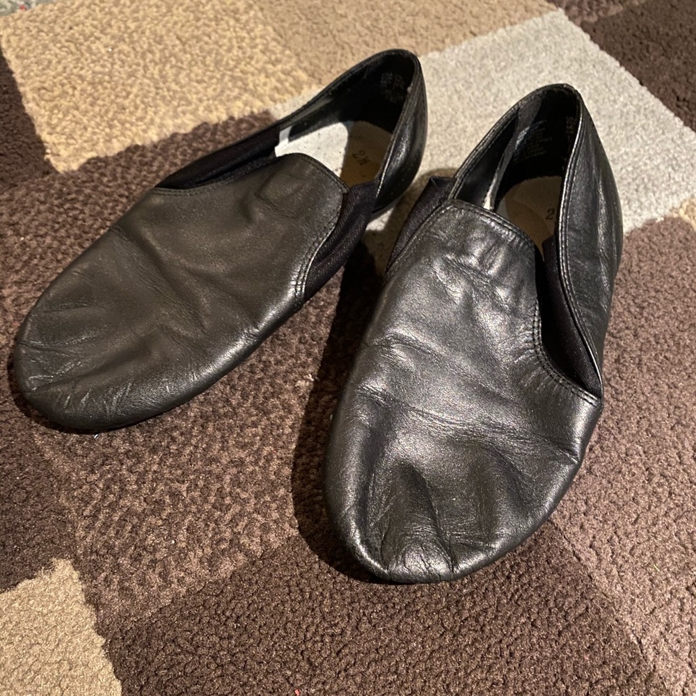 Girls Jazz shoes size 2.5